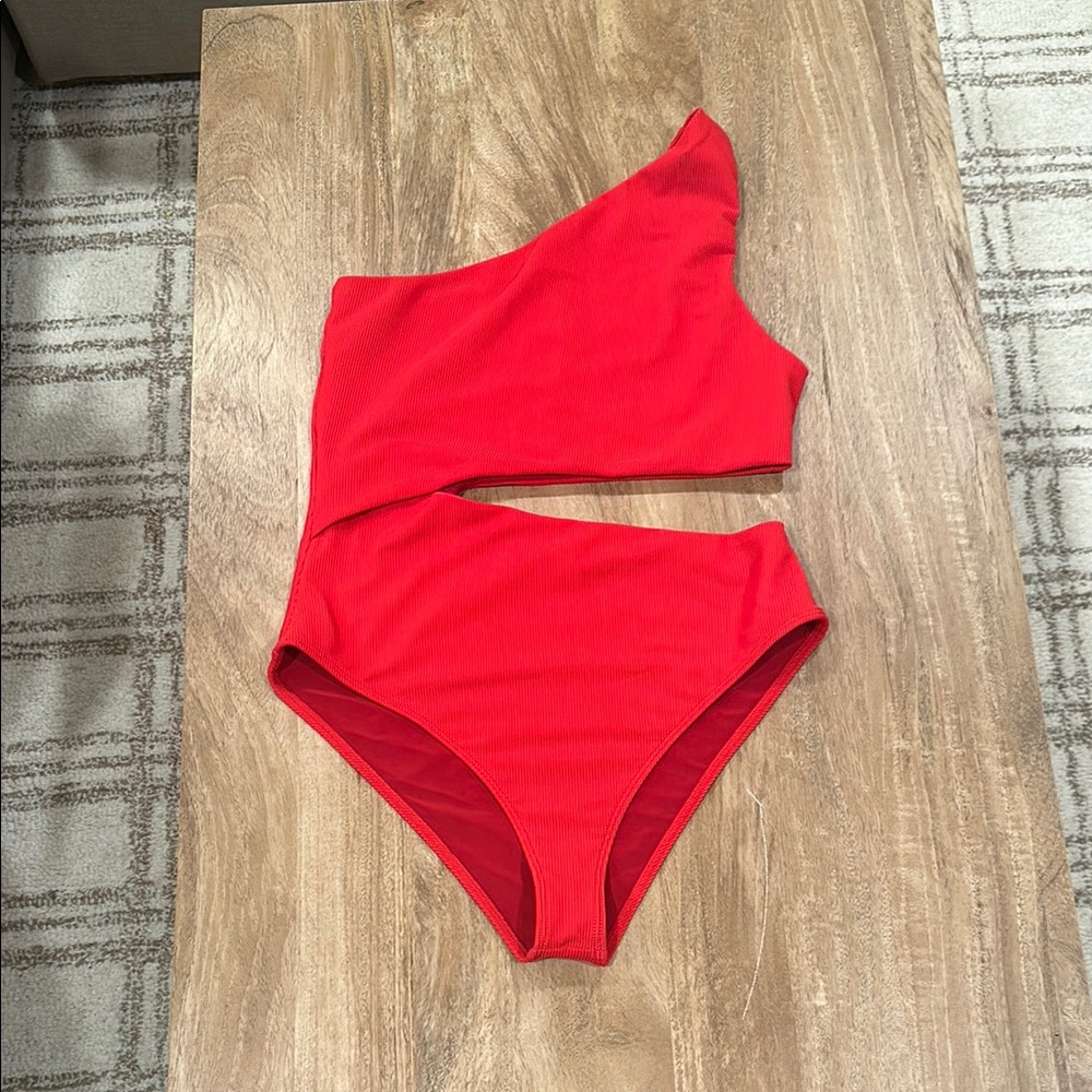 Beach Riot size Large red monokini
